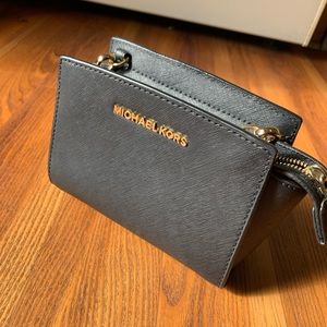 Michael Kors Mini Selma